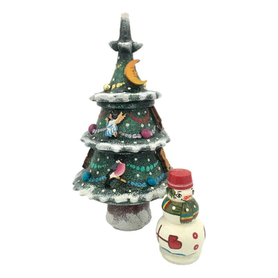 Christmas tree matryoshka dolls 