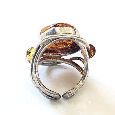 Oval natural amber large ring with beads in sterling silver