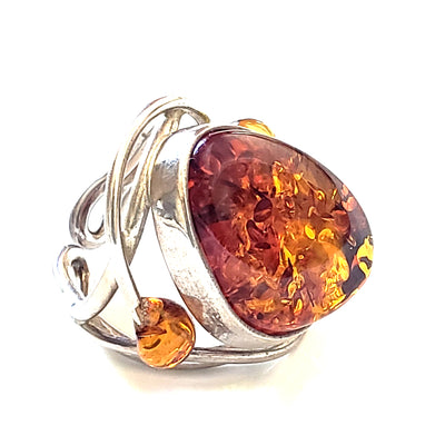 Oval natural amber large ring with beads in sterling silver