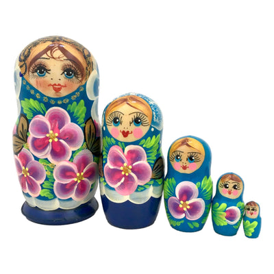 Wooden Russian dolls 