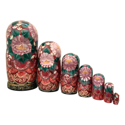 Stacking dolls 