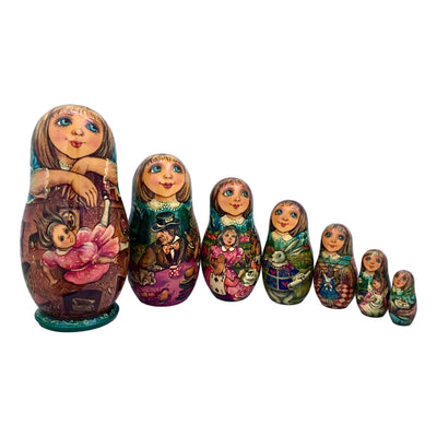 Alice in Wonderland 7 piece nesting dolls 