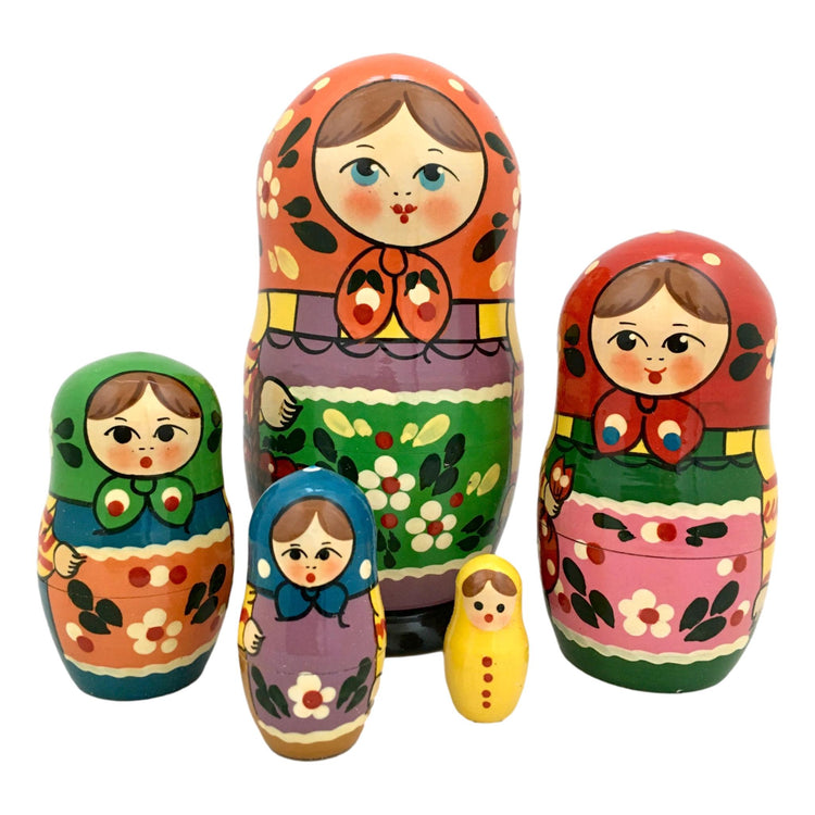 Traditional russian nesting dolls 