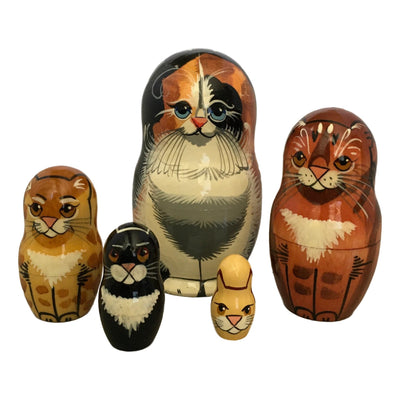 Three colors cat stacking dolls 