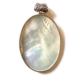 Mother of pearl pendant in silver