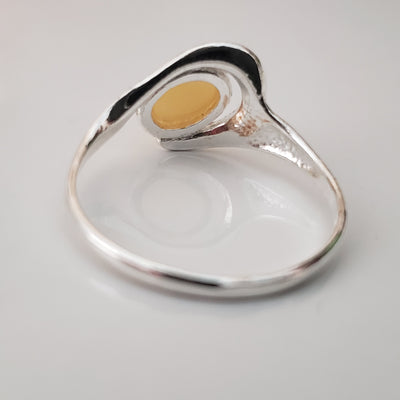 925 silver ring with butter amber