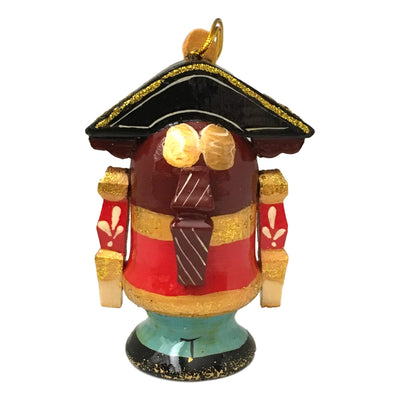 Christmas tree ornament 