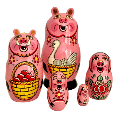Pig nesting dolls 