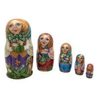 Traditional matryoshka dolls 