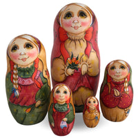 Russian doll with green eyes