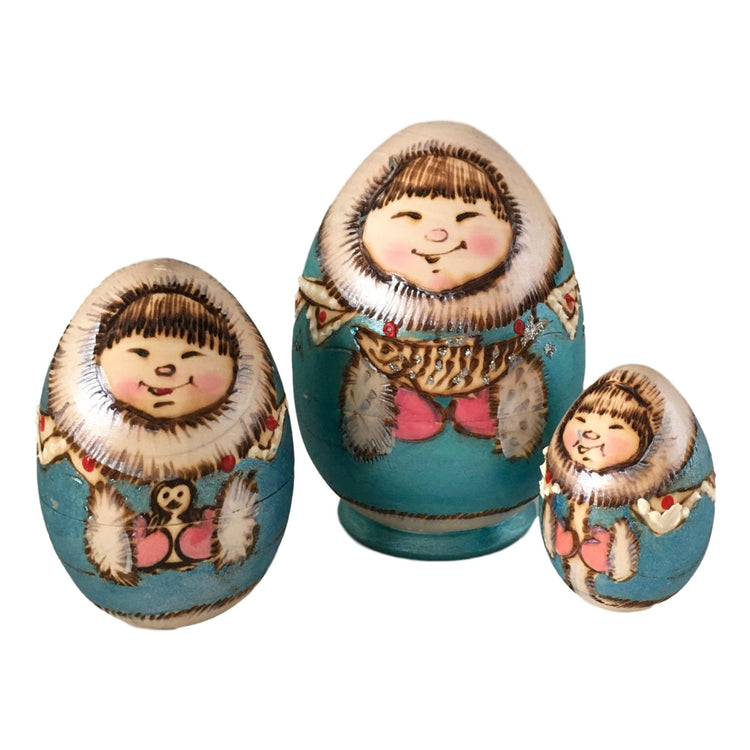 Blue Christmas Russian nesting dolls 