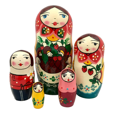 Russian nesting dolls set of 5