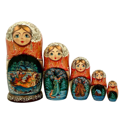 Christmas matryoshka dolls 