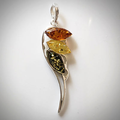 angel wings silver amber pendant