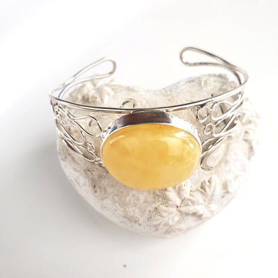 Baltic amber bracelet 