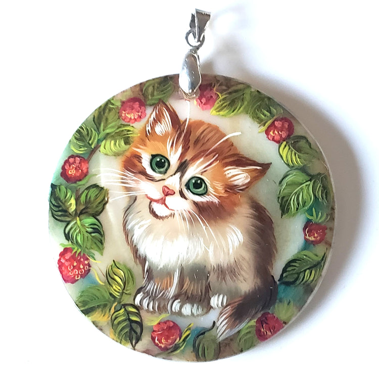 Cute kitten pendant