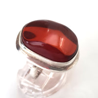 cherry amber moder ring in silver