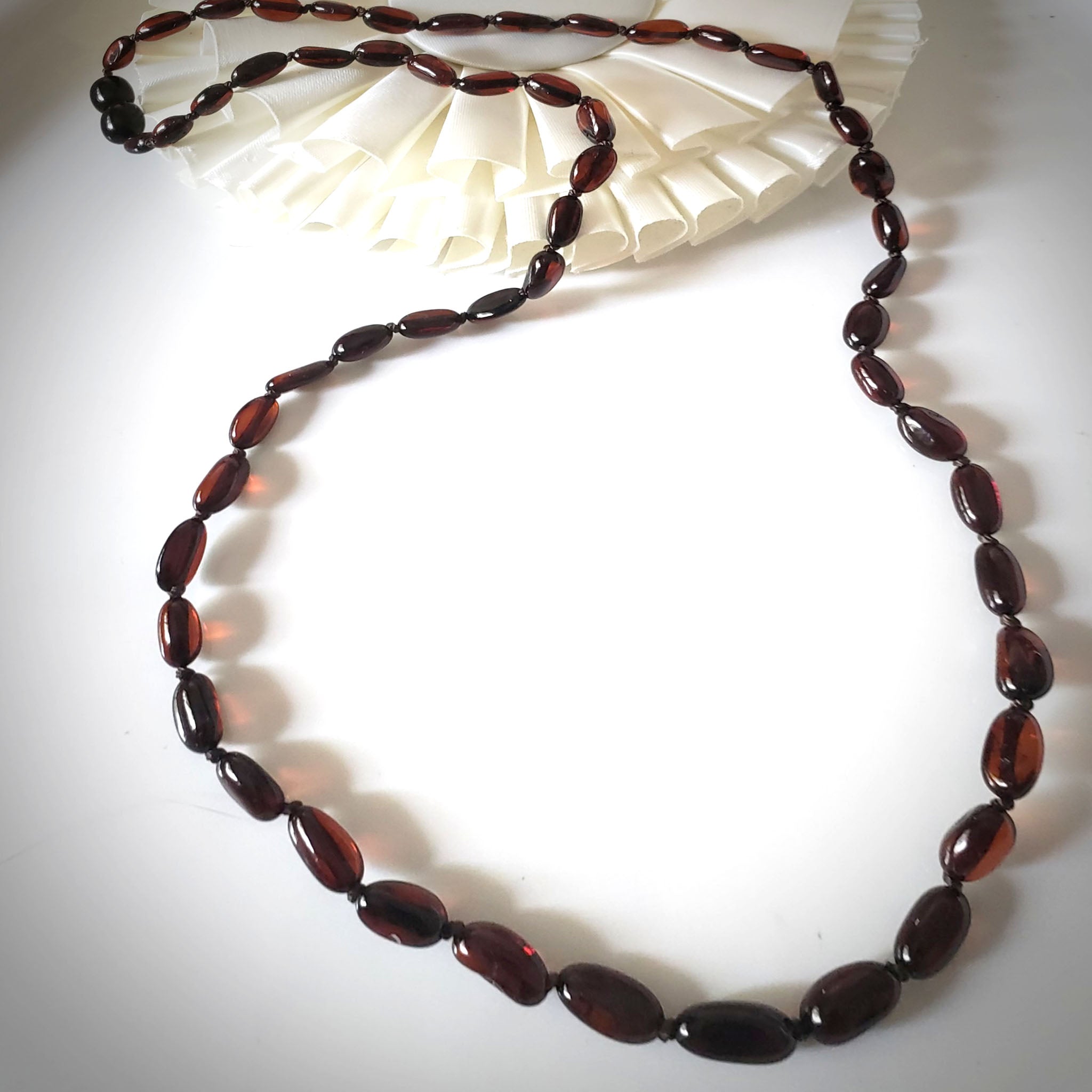 Polished cherry amber necklace - Genuine Amber