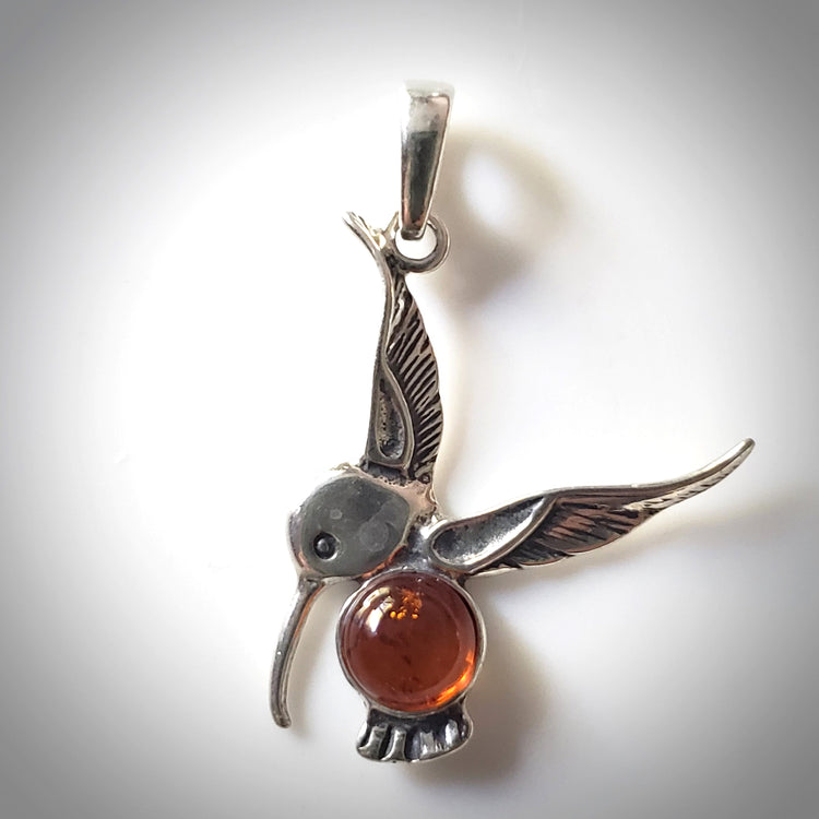 hummingbird silver amber pendant 