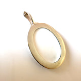 Mother-of-pearl pendant in silver