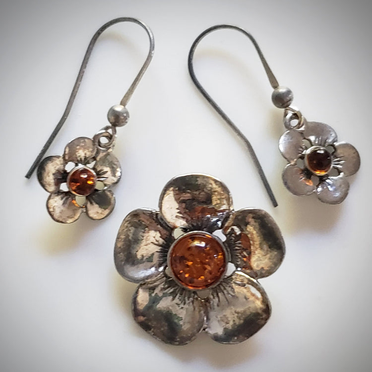 silver flower earrings pendant set