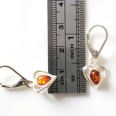 small silver hearts earrings with amber